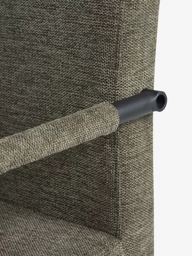 aabenraa_l_bord_eg___espe_stole_olivengrnsort_2-1.webp Outlet AABENRAA L160 bord eg + 4 ESPE stole olivengrøn/sort Spisebordssæt