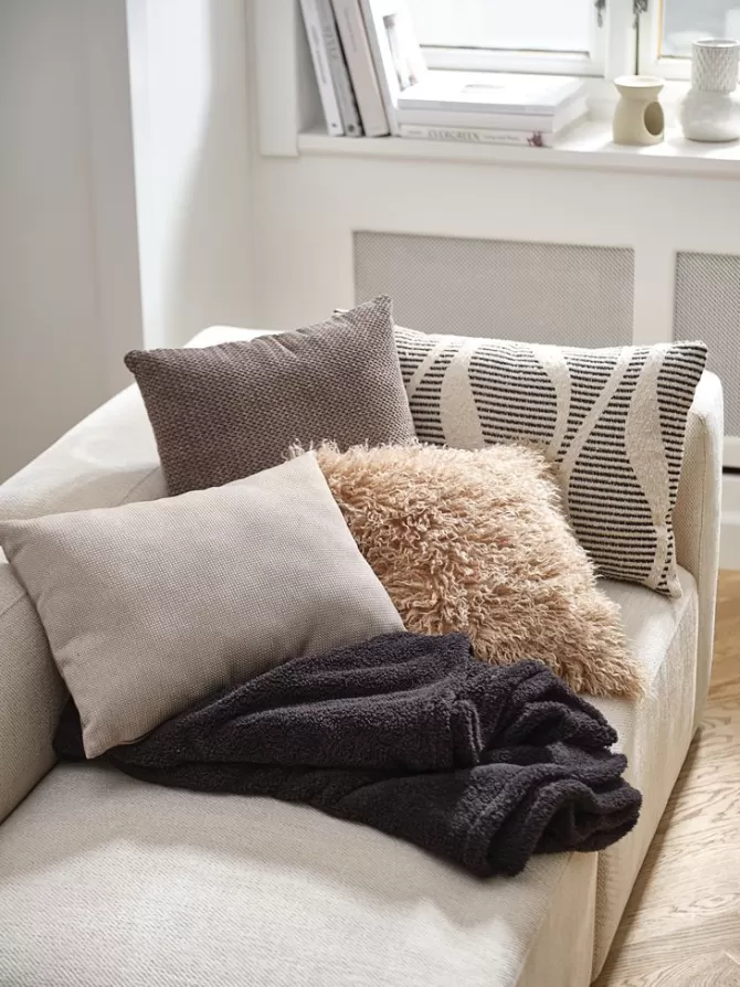 Store Pyntepude 40x60 beige Pyntepuder