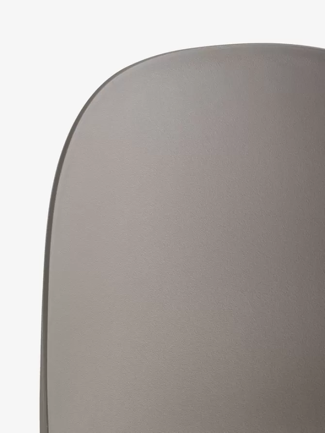 ringsted__bord_sort___uldal_stole_brun_2.webp Sale RINGSTED Ø100 bord sort + 4 ULDAL stole brun Spisebordssæt