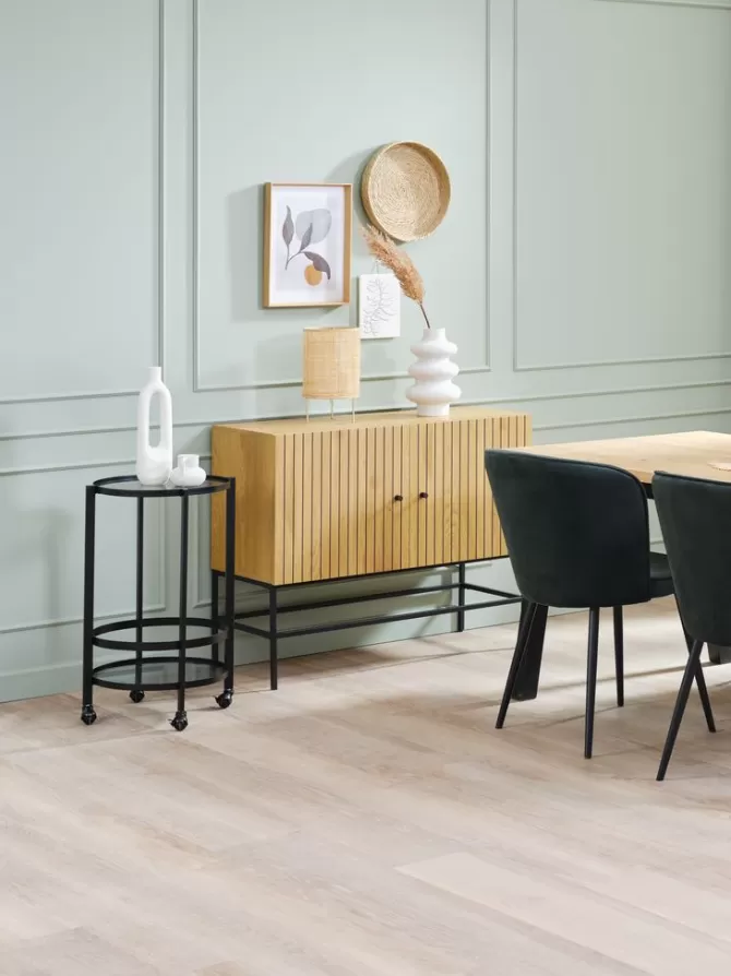 skovlunde_l_bord_lys_eg___risskov_stole_mrkegrn_3.webp Sale SKOVLUNDE L200 bord lys eg + 4 RISSKOV stole mørkegrøn Spisebordssæt