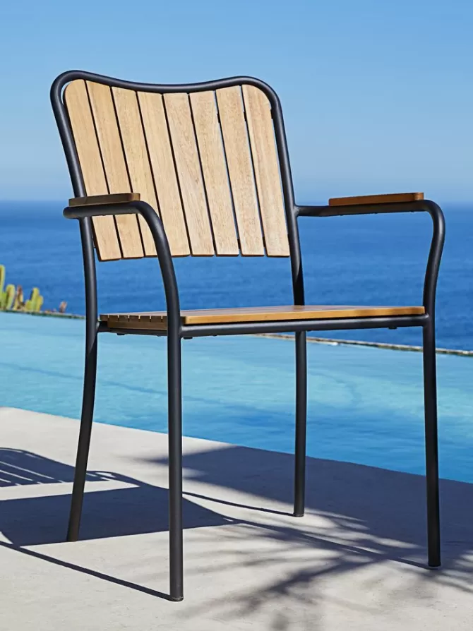 stabelstol_bastrup_hrdttrsort_4.webp Shop Stabelstol hårdttræ/sort Klapstole | Positionsstole